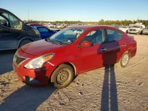 Nissan Versa S 1.6L 4 2015