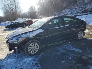 Hyundai Elantra SE 2.0L 4 2018