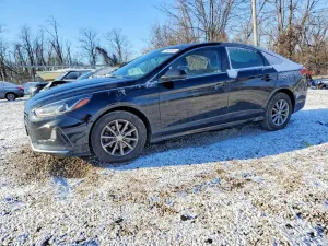 Hyundai Sonata SE 2.4L 4 2019