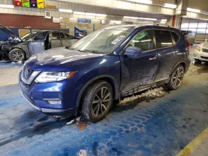 Nissan Rogue 2.5L 4 2020