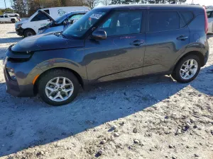 Kia Soul LX 2.0L 4 2022