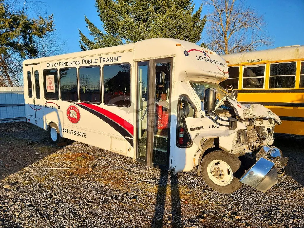 Ford Econoline E450 SUPER DUTY CUTAWAY VAN 6.8L 10 2019