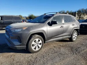 Toyota Rav4 LE 2.5L 4 2019