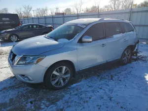 Nissan Pathfinder S 3.5L 6 2014