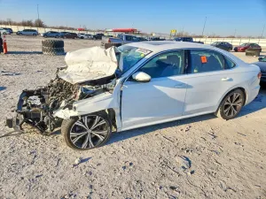 Volkswagen Passat SE 2.0L 4 2022