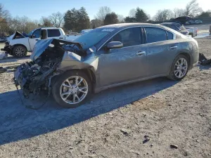 Nissan Maxima S 3.5L 6 2014