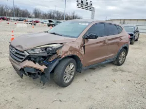 Hyundai Tucson SE 2.0L 4 2016