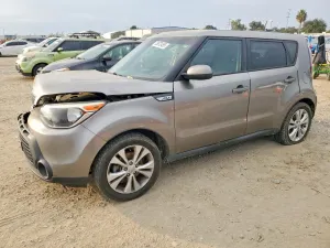 Kia Soul + 2.0L 4 2015