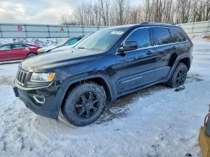 Jeep Grand Cherokee LAREDO 3.6L 6 2015