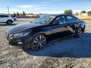 Nissan Altima SR 2.5L 4 2021