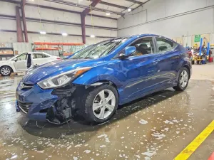 Hyundai Elantra SE 1.8L 4 2016