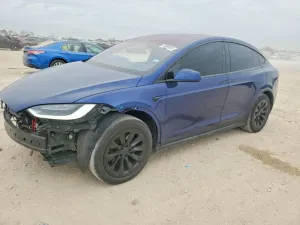 Tesla Model X 2017
