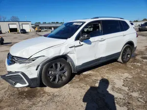 Volkswagen Tiguan SE 2.0L 4 2022