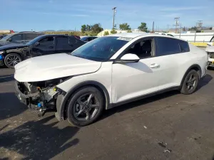Kia K4 2.0L 4 2025