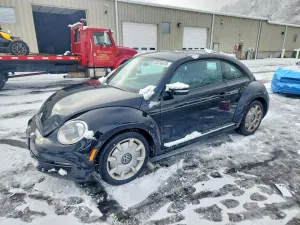 Volkswagen Beetle 2.5L 5 2012