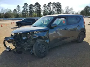 Kia Soul LX 2.0L 4 2021