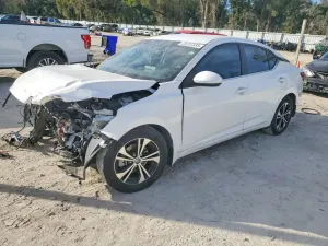 Nissan Sentra SV 2.0L 4 2020