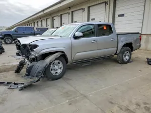 Toyota Tacoma DOUBLE CAB 2.7L 4 2022