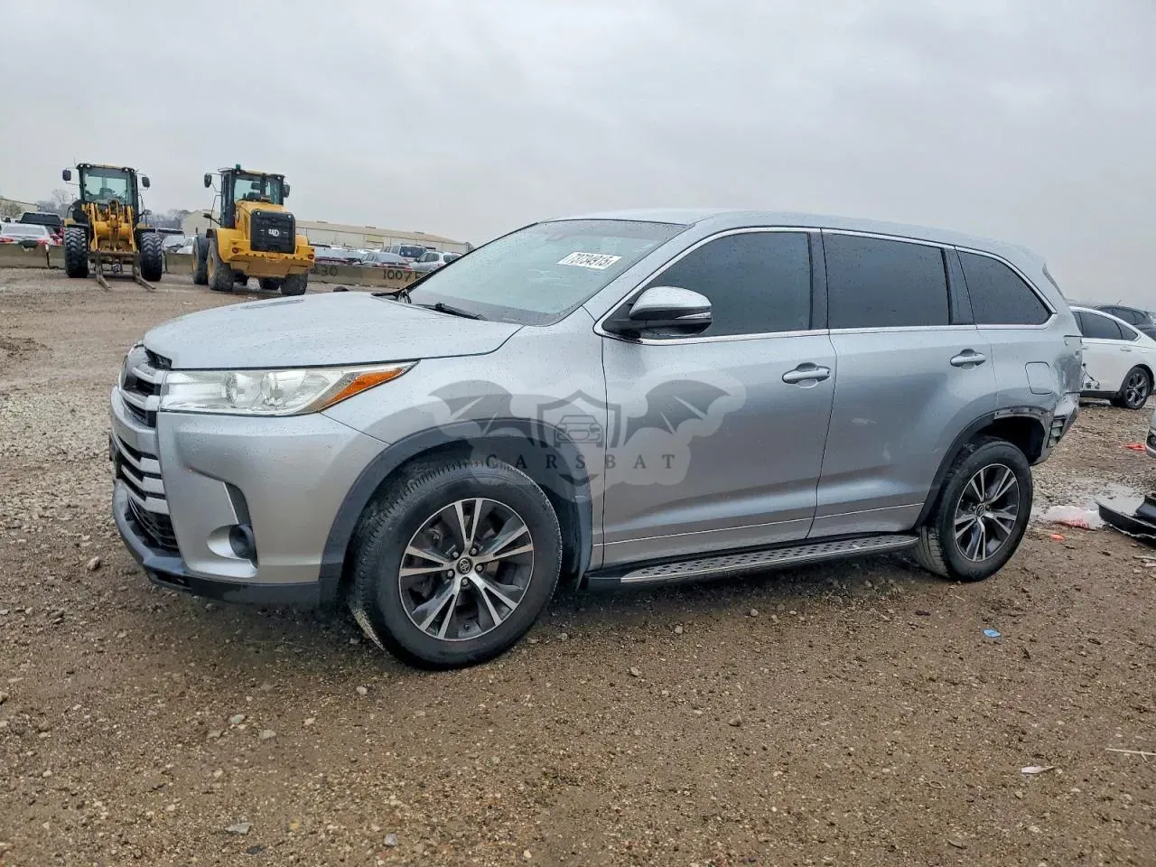 Toyota Highlander LE 2.7L 4 2017