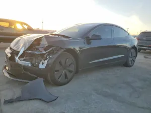 Tesla Model 3 2025
