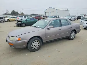 Toyota Camry DX 2.2L 4 1996