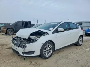 Ford Focus SE 2.0L 4 2015