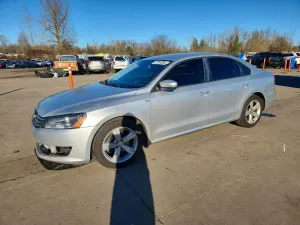 Volkswagen Passat S 2.5L 5 2014