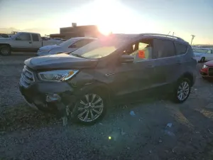 Ford Escape TITANIUM 2.0L 4 2017