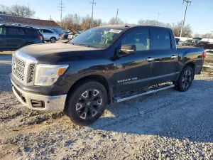 Nissan Titan SV 5.6L 8 2019