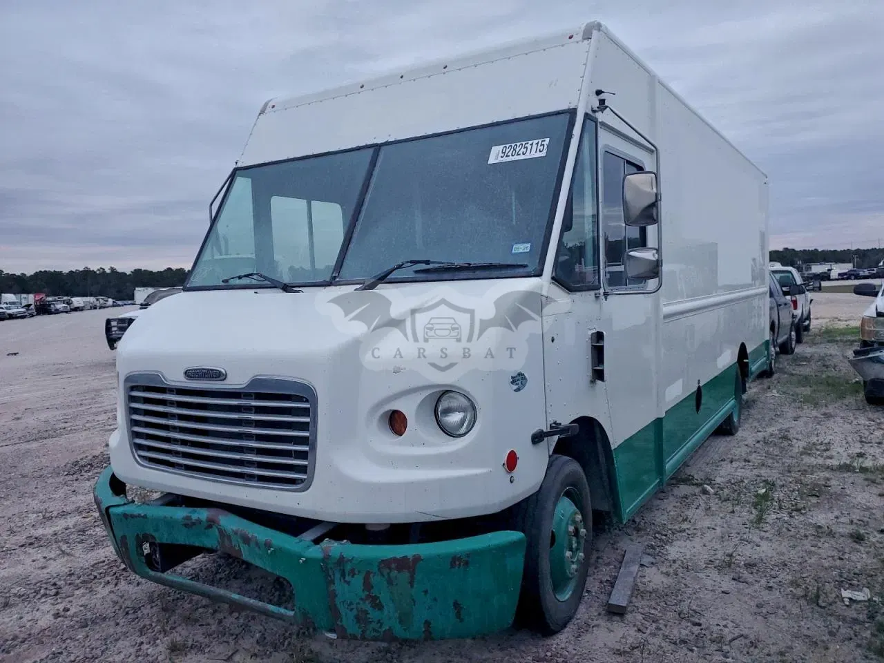 Freightliner MT-45 M LINE WALK-IN VAN 6.7L 6 2015