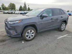Toyota Rav4 LE 2.5L 4 2025