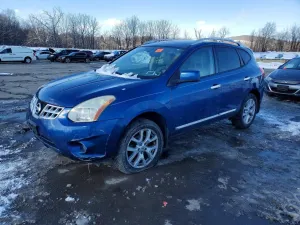 Nissan Rogue S 2.5L 4 2011
