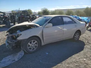 Toyota Camry LE 2.4L 4 2004