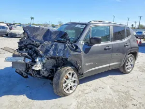 Jeep Renegade LATITUDE 1.3L 4 2022