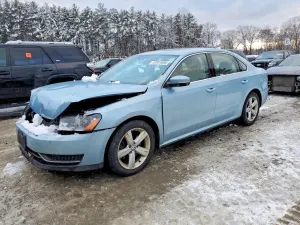 Volkswagen Passat SE 2.5L 5 2013