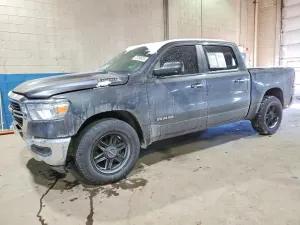 RAM 1500 BIG HORN/LONE STAR 5.7L 8 2019