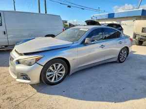 Infiniti Q50 PREMIUM 3.0L 6 2017