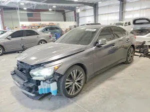 Infiniti Q50 LUXE 3.0L 6 2018