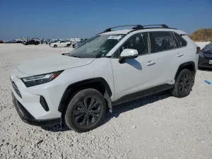 Toyota Rav4 SE 2.5L 4 2023