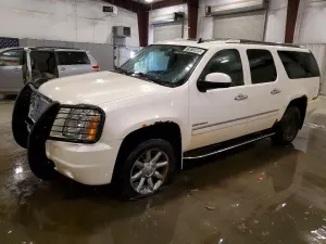 GMC Yukon 6.2L 8 2012