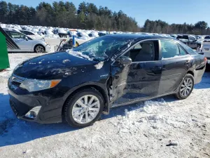 Toyota Camry HYBRID 2.5L 4 2013