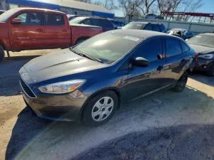 Ford Focus S 2.0L 4 2017