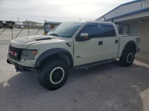 Ford F-150 SVT RAPTOR 6.2L 8 2013