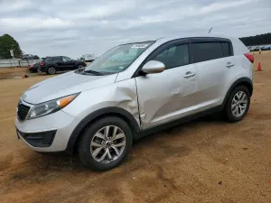 Kia Sportage BASE 2.4L 4 2014