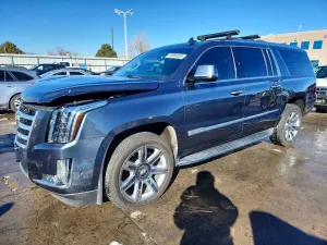 Cadillac Escalade ESV LUXURY 6.2L 8 2019