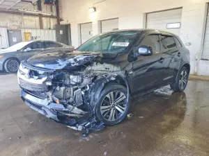 Mitsubishi Outlander ES 2.0L 4 2020