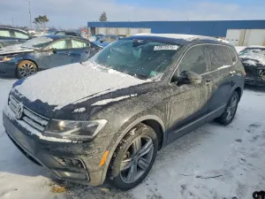 Volkswagen Tiguan SE 2.0L 4 2021