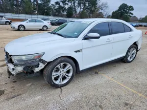 Ford Taurus SEL 3.5L 6 2015
