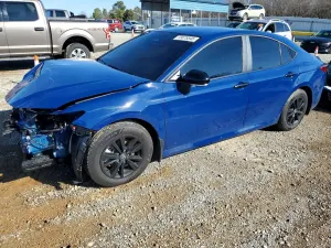 Toyota Camry XSE 2.5L 4 2025