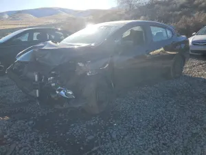 Nissan Versa S 1.6L 4 2020